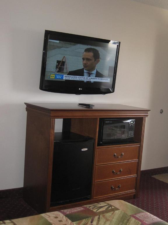 Briarwood Inn Of Geneva Kamer foto